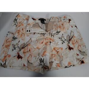 White House Black Market spring romantic floral- print shorts classic preppy 8